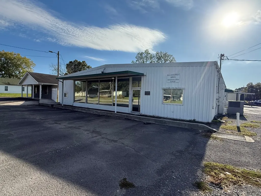 704 S Washington Street Tullahoma TN 37388