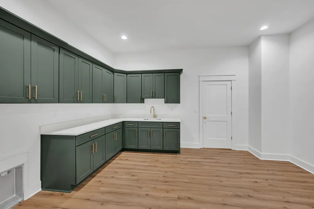 2024 Trace Creek Road Centerville TN 37033