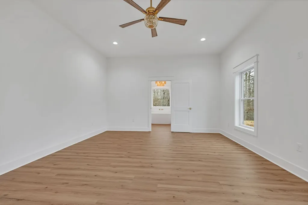 2024 Trace Creek Road Centerville TN 37033