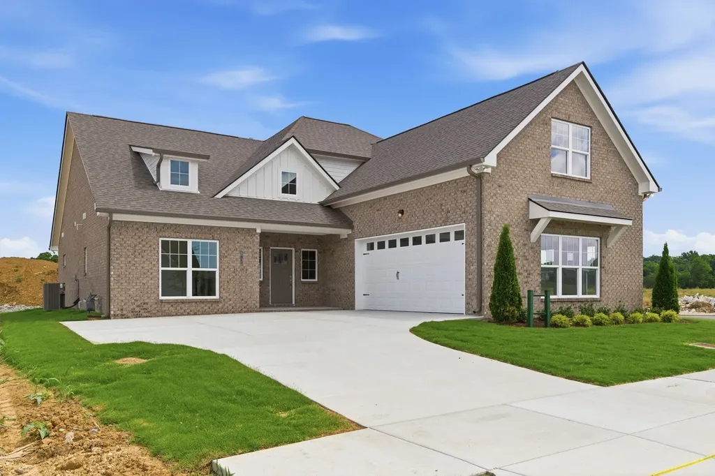 6733 Bonnafair Drive Hermitage TN 37076