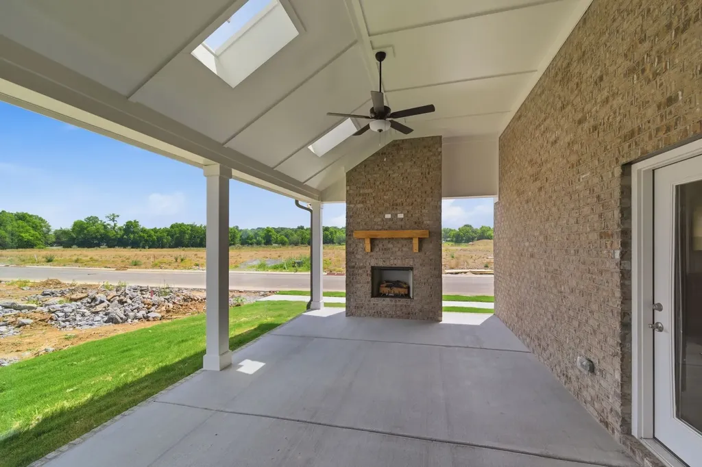 6733 Bonnafair Drive Hermitage TN 37076