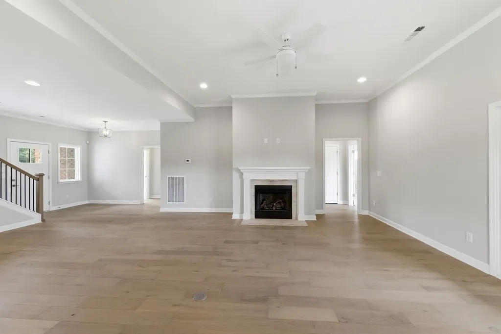 6733 Bonnafair Drive Hermitage TN 37076