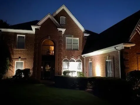 8875 Linell Cove Cordova TN 38016
