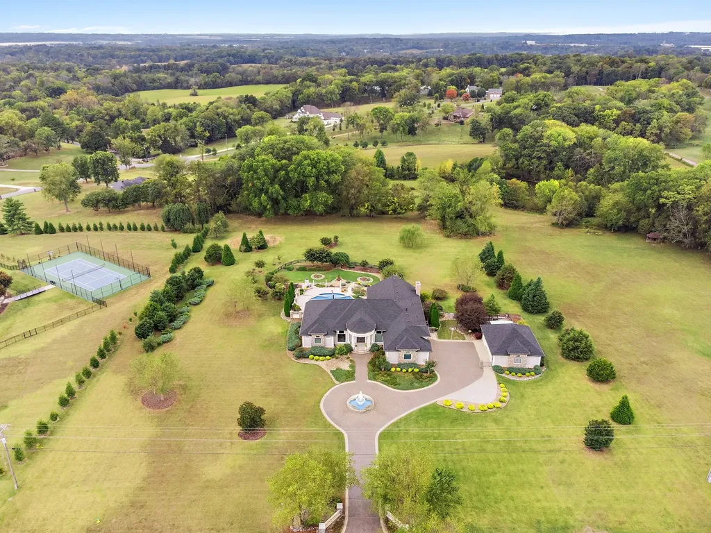 1598 Palmer Road Lebanon TN 37090