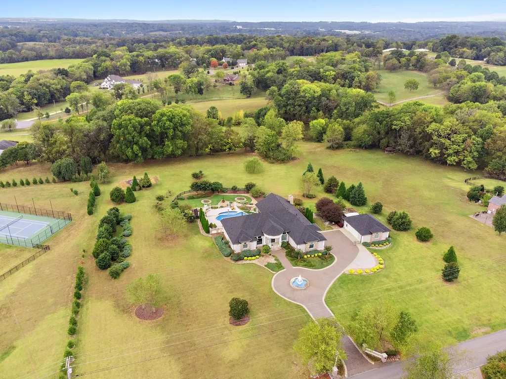 1598 Palmer Road Lebanon TN 37090