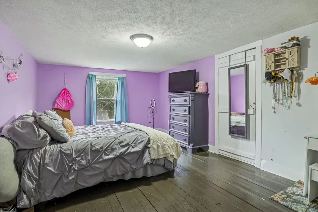 147 Sloan Branch Road Pleasant Shade TN 37145