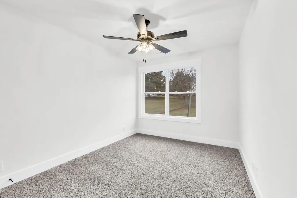 180 Clay Ridge Drive Clarksville TN 37040