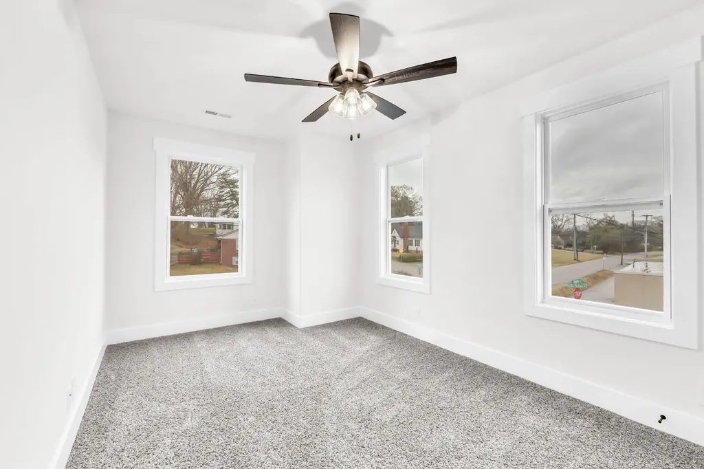 180 Clay Ridge Drive Clarksville TN 37040
