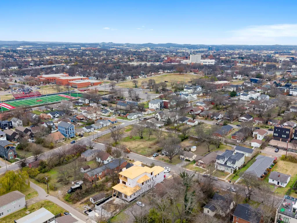 730 27th Ave, N Nashville TN 37208