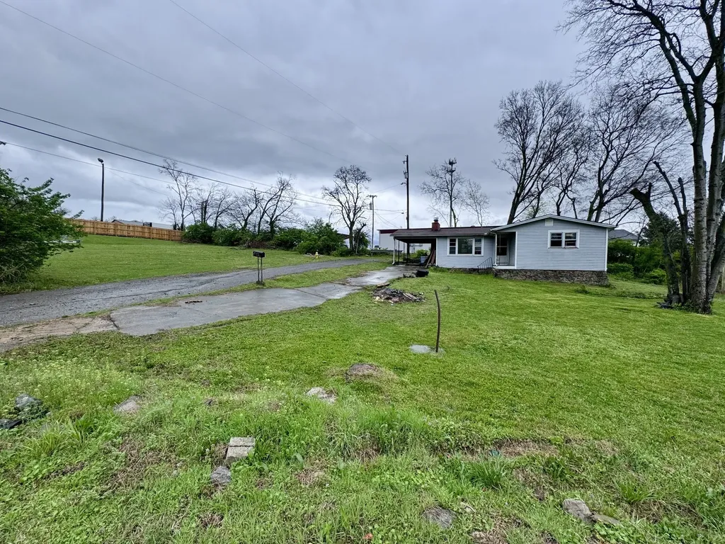 120 Lauderdale Court Hendersonville TN 37075