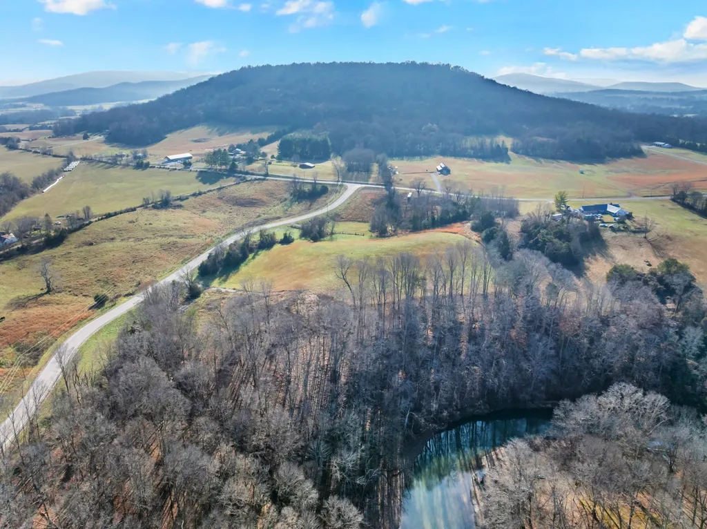 0 Hidden River Road Rock Island TN 38581