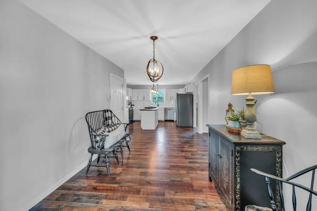 2712 Long Hollow Pike Hendersonville TN 37075