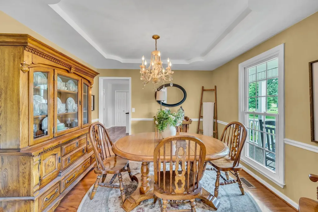 2712 Long Hollow Pike Hendersonville TN 37075