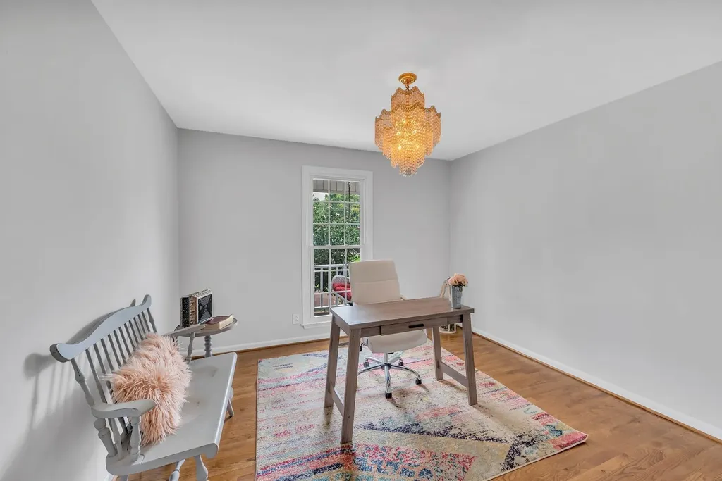 2712 Long Hollow Pike Hendersonville TN 37075