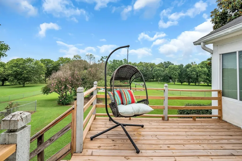 2712 Long Hollow Pike Hendersonville TN 37075