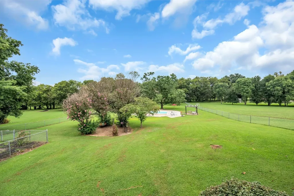 2712 Long Hollow Pike Hendersonville TN 37075