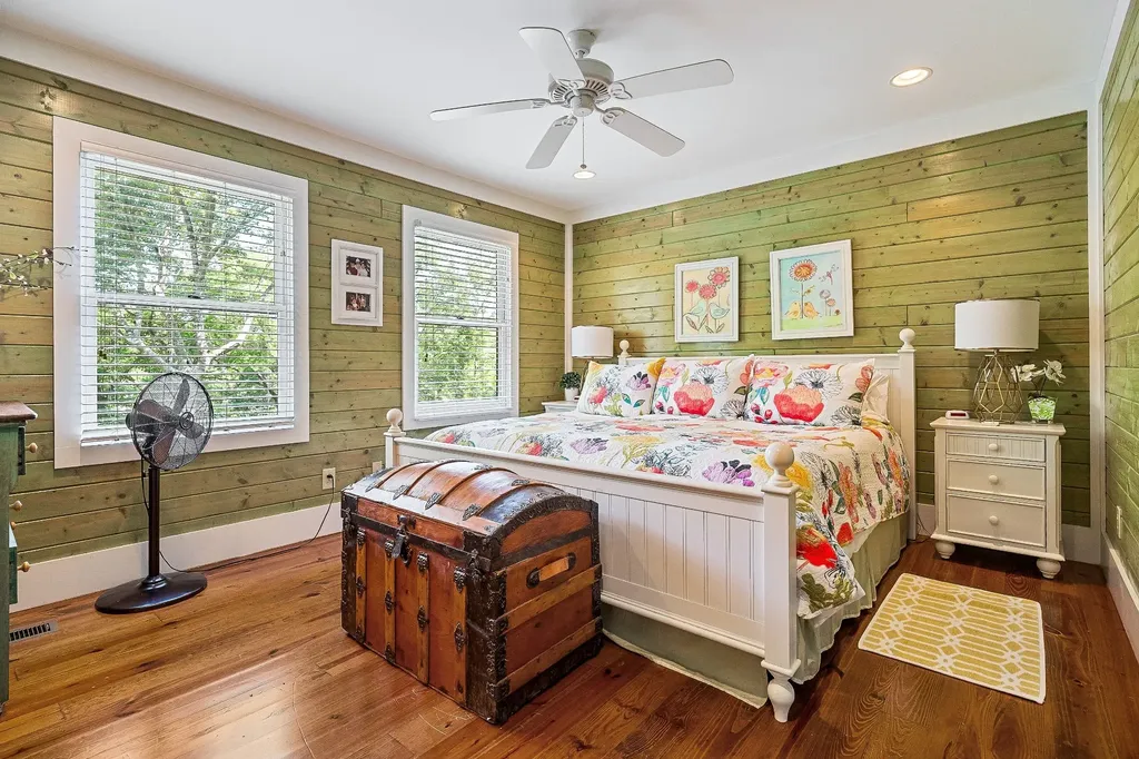 2541 Sparkmantown Road Doyle TN 38559