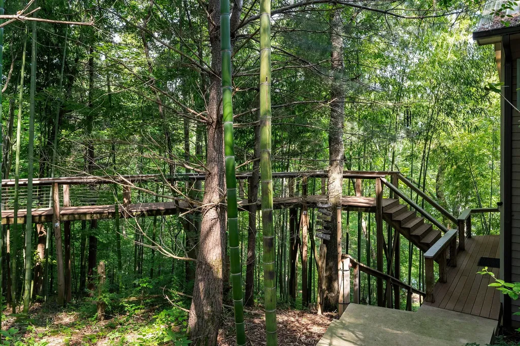 2541 Sparkmantown Road Doyle TN 38559