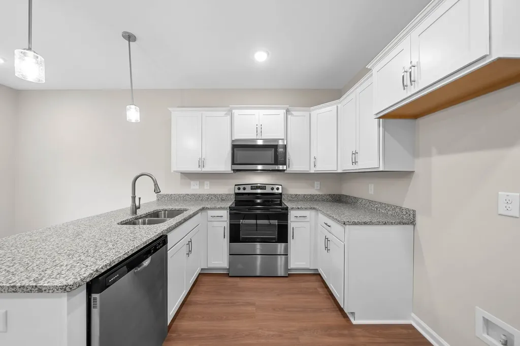 329 Cedar Court Clarksville TN 37042