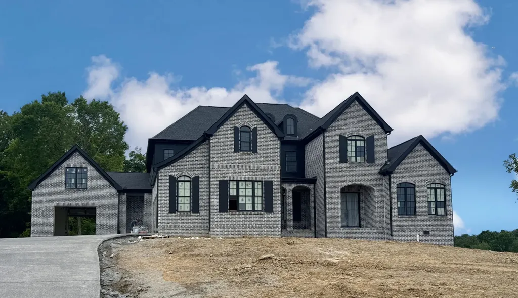 9900 Amarosa Court Brentwood TN 37027