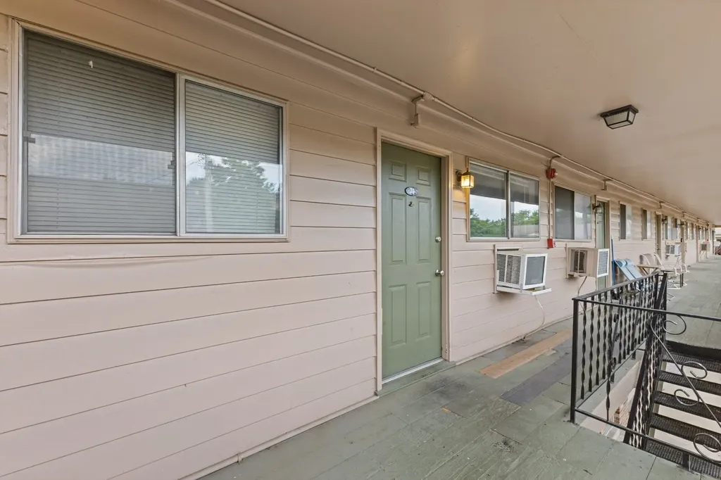 276 White Bridge Pike Nashville TN 37209
