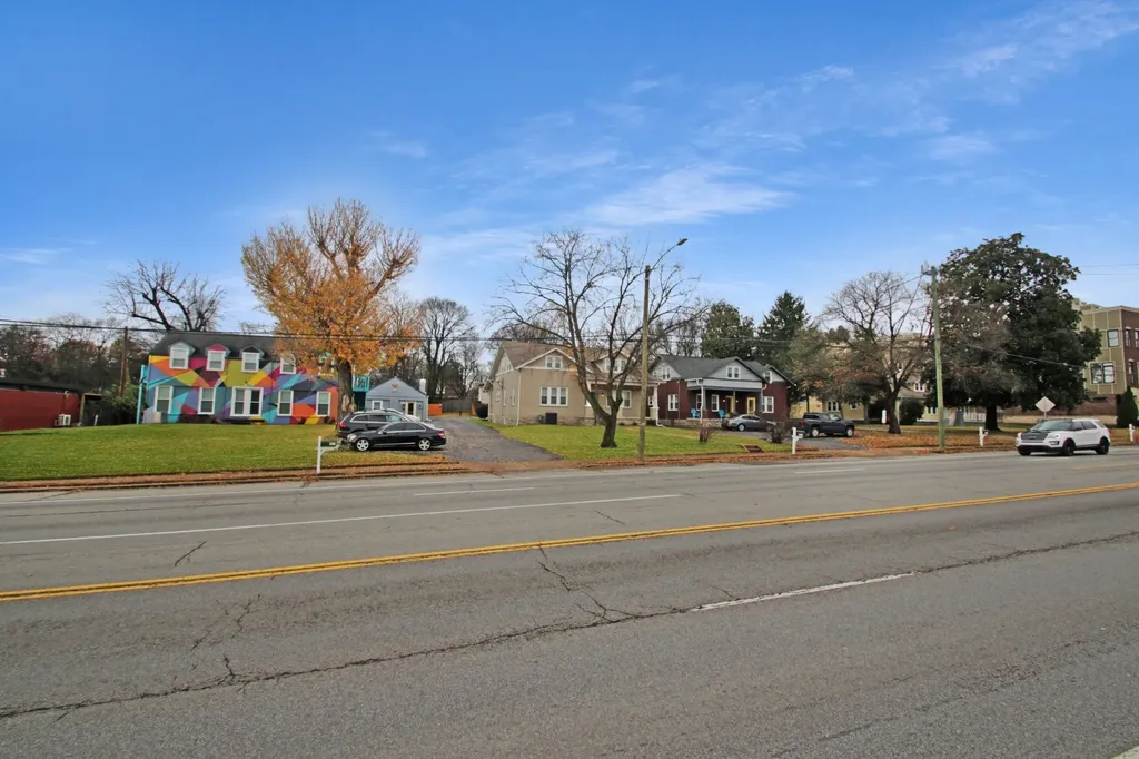 3815 Gallatin Pike Nashville TN 37216