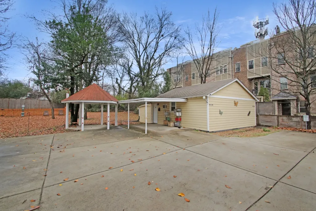 3819 Gallatin Pike Nashville TN 37216