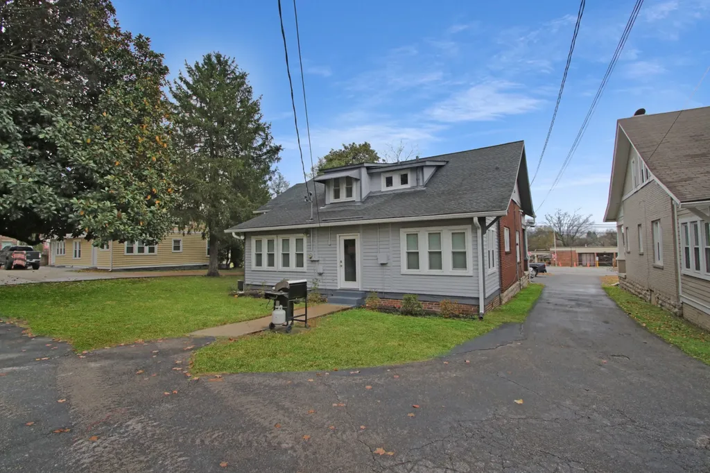 3811 Gallatin Pike Nashville TN 37216
