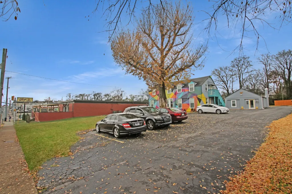 3813 Gallatin Pike Nashville TN 37216