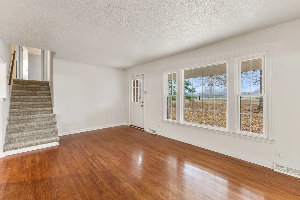 698 Houston Fielder Road Clarksville TN 37043
