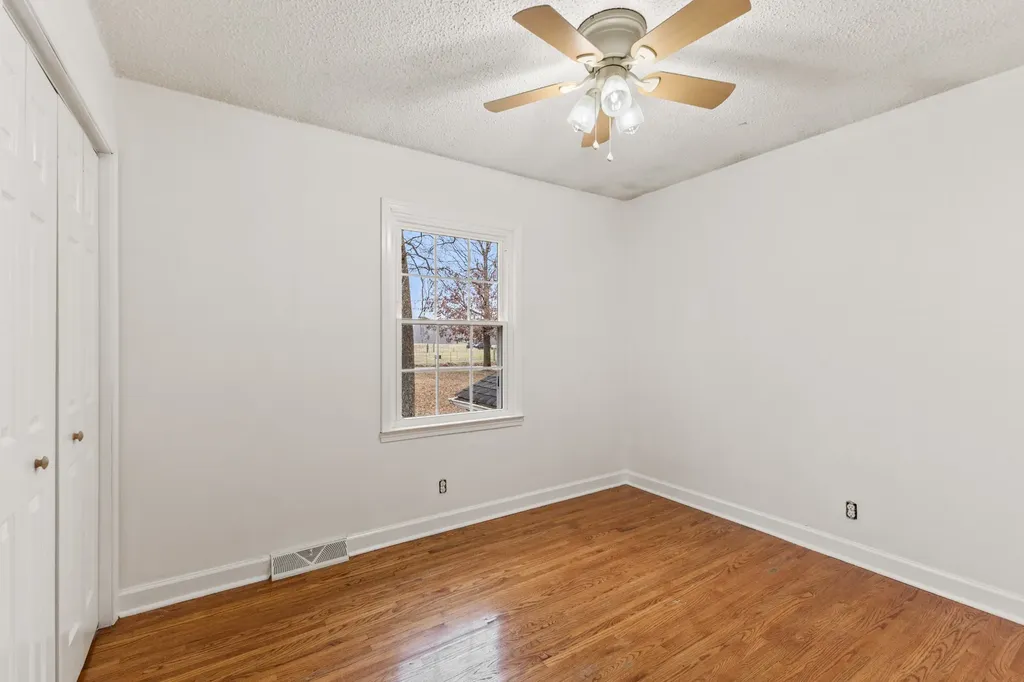 698 Houston Fielder Road Clarksville TN 37043