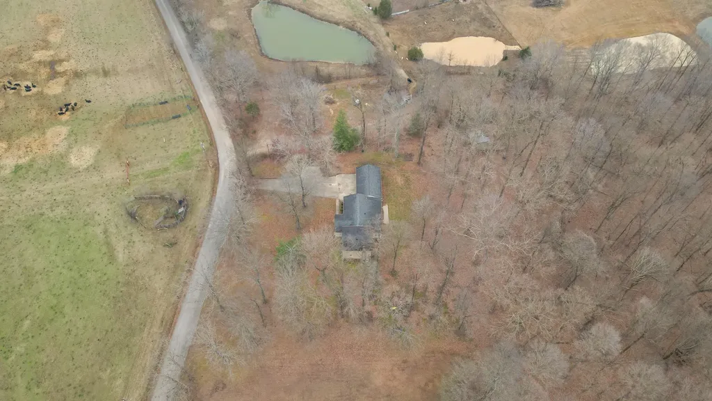 698 Houston Fielder Road Clarksville TN 37043