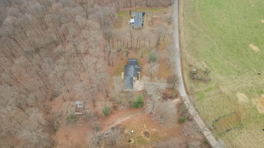 698 Houston Fielder Road Clarksville TN 37043