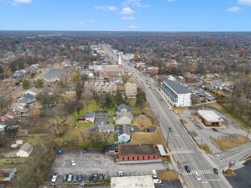 3811 Gallatin Pike Nashville TN 37216