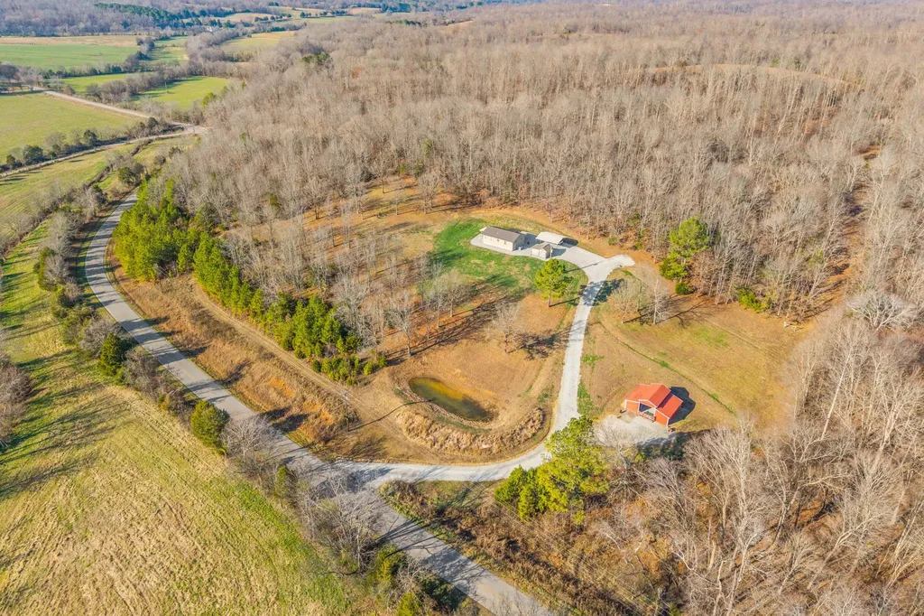 959 Herman Adams Road Cumberland City TN 37050
