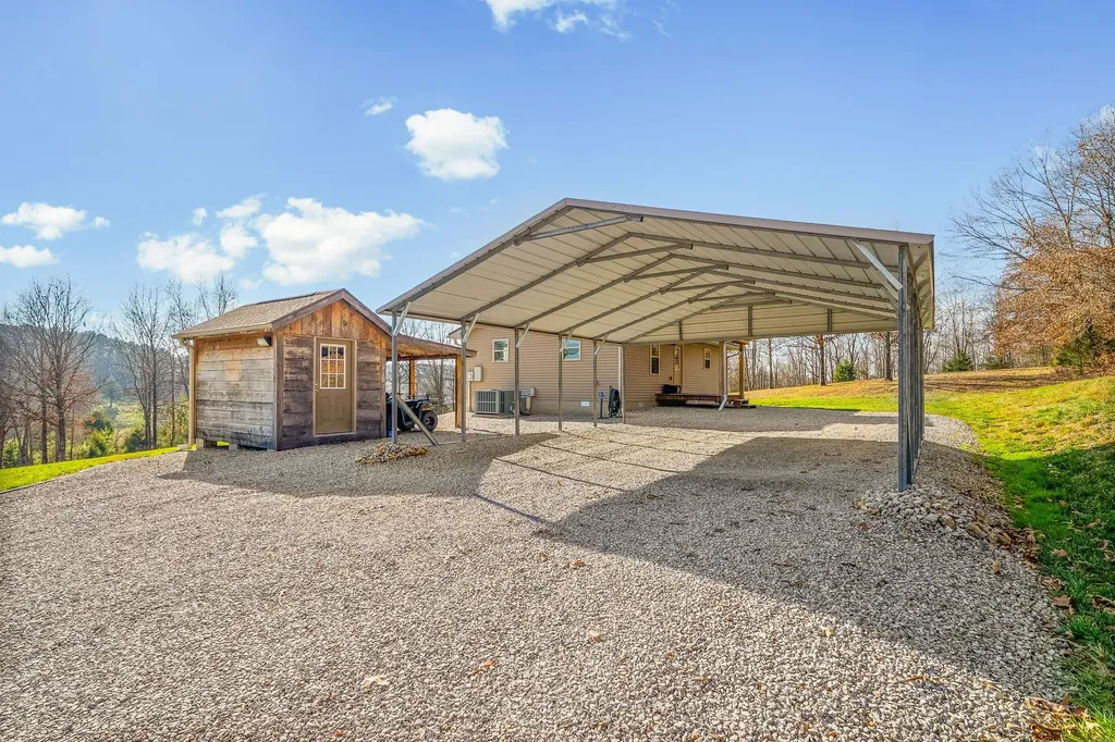 959 Herman Adams Road Cumberland City TN 37050