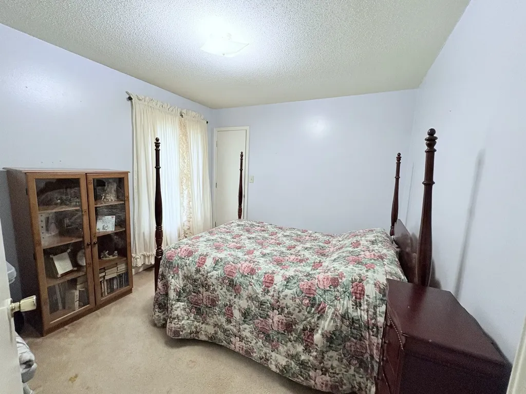 2816 Summertree Lane Clarksville TN 37040