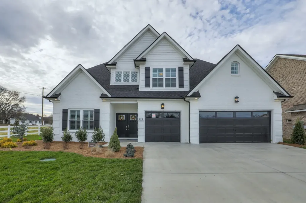 1234 Rockweather Court Murfreesboro TN 37128