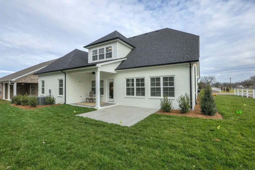 1234 Rockweather Court Murfreesboro TN 37128