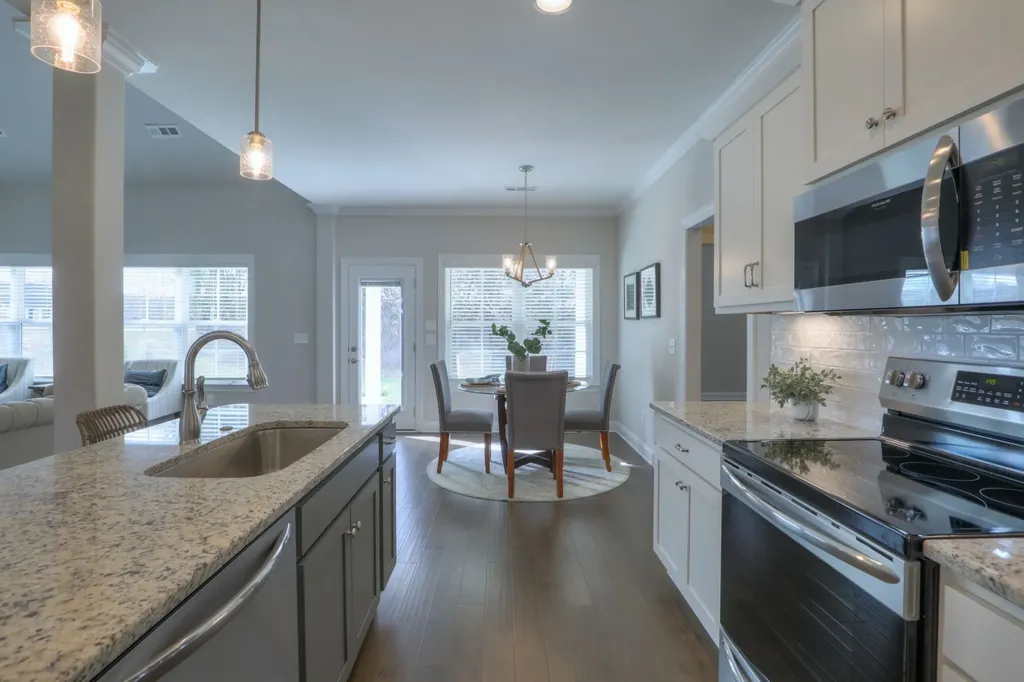 1234 Rockweather Court Murfreesboro TN 37128