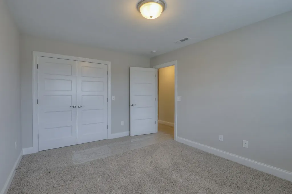 1234 Rockweather Court Murfreesboro TN 37128