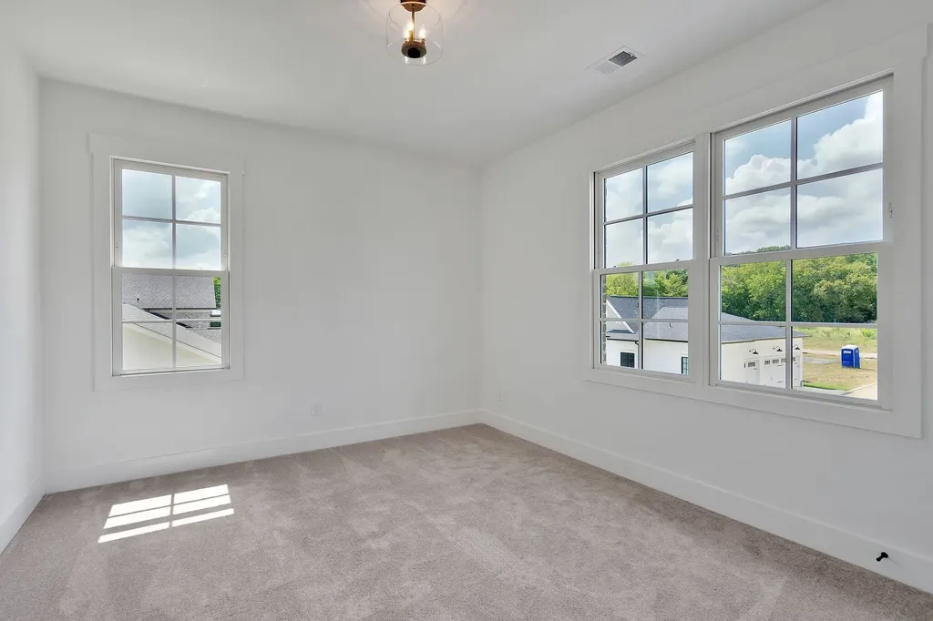 1204 Luckett Road Nashville TN 37221