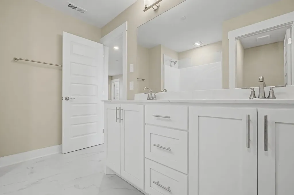 133 Traveller Lane La Vergne TN 37086