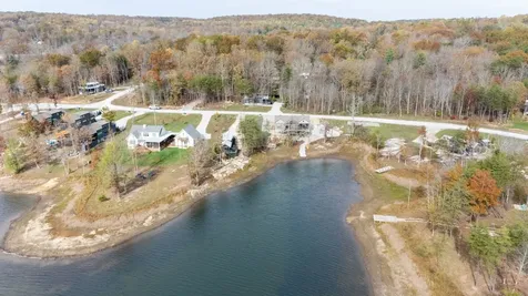 740 Waters Edge Way Tracy City TN 37387