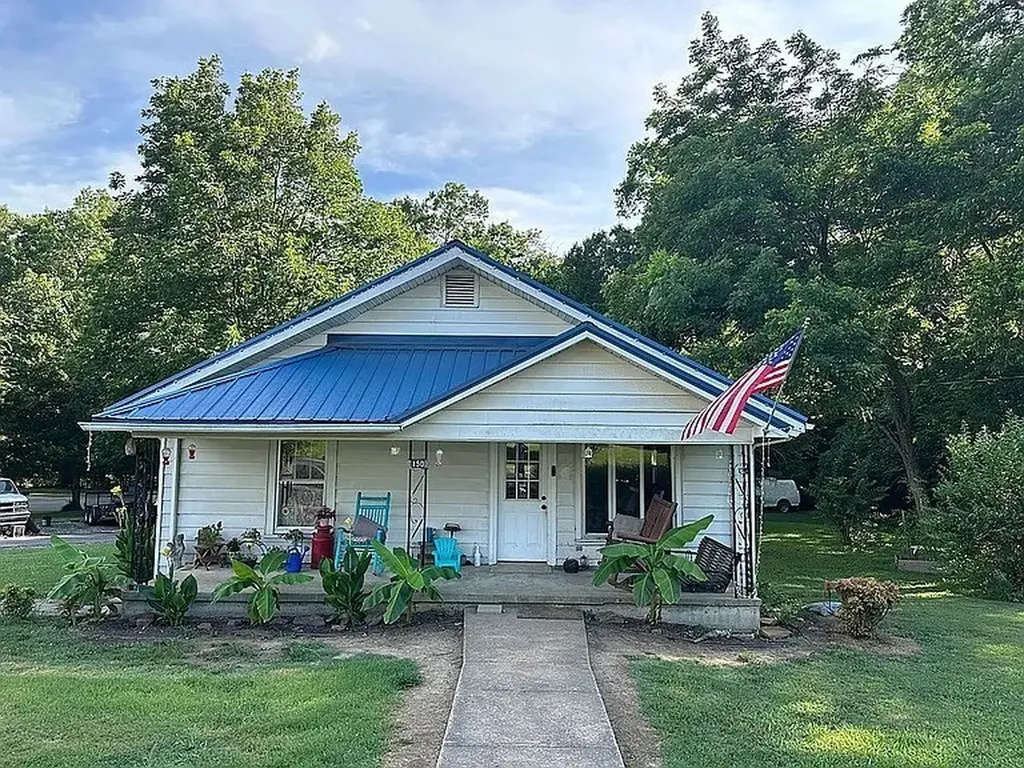 150 Jacks Creek Street Henderson TN 38340