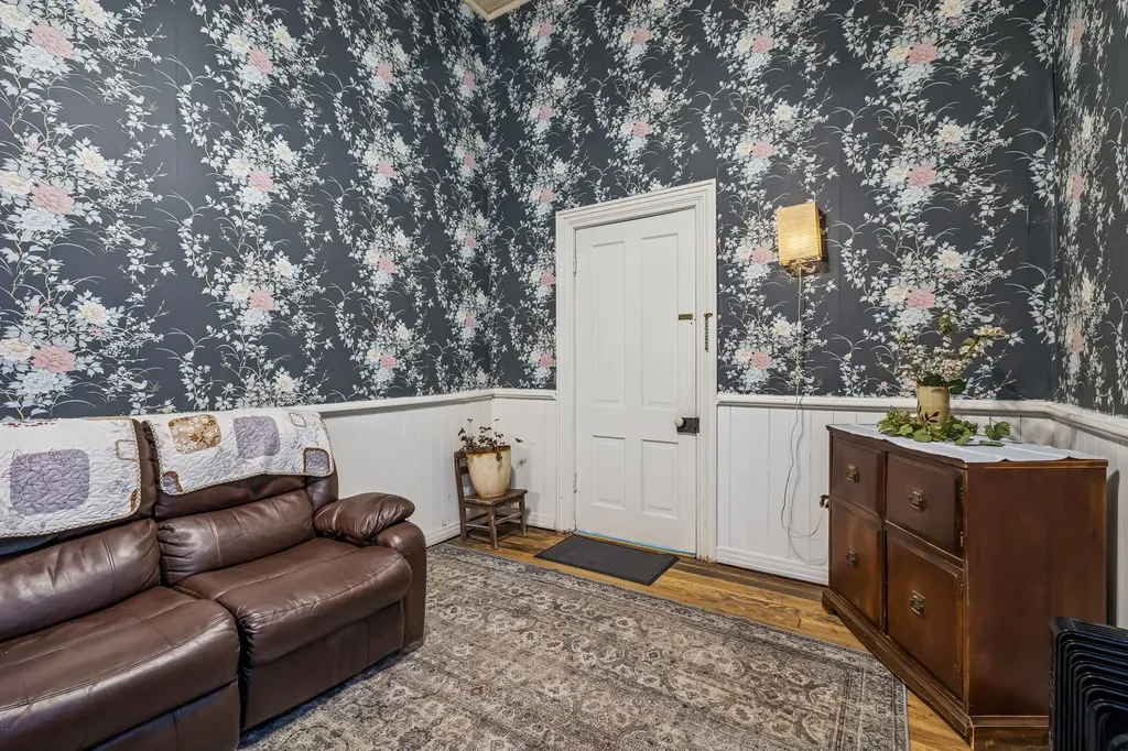 375 Highway 13, N Waverly TN 37185