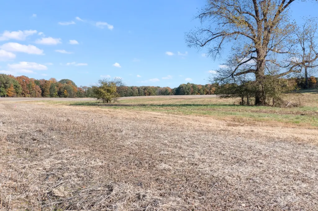 0 Hwy 431, N Springfield TN 37172