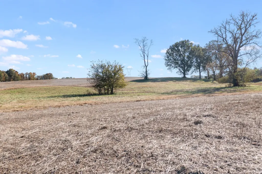 0 Hwy 431, N Springfield TN 37172