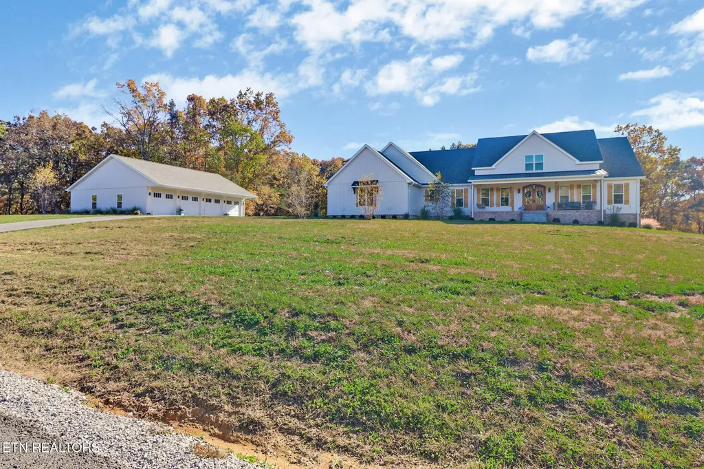 422 Peach Lane Jamestown TN 38556