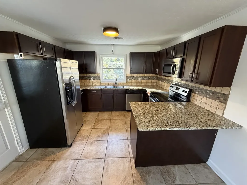 943 Draughon Drive Greenbrier TN 37073
